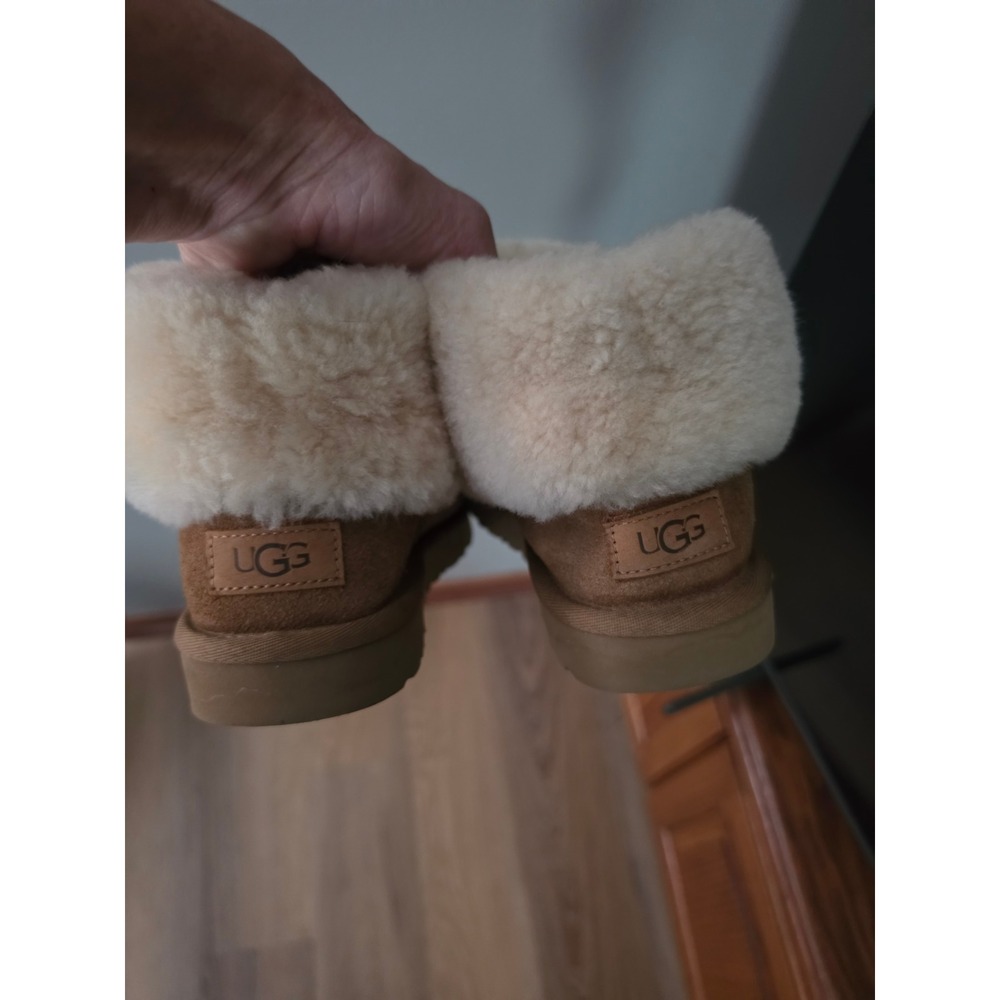 UGG Womens Classic Suede Ankle Boots Chestnut Brown Sheepskin 1106757 Size 9 - Picture 4 of 6
